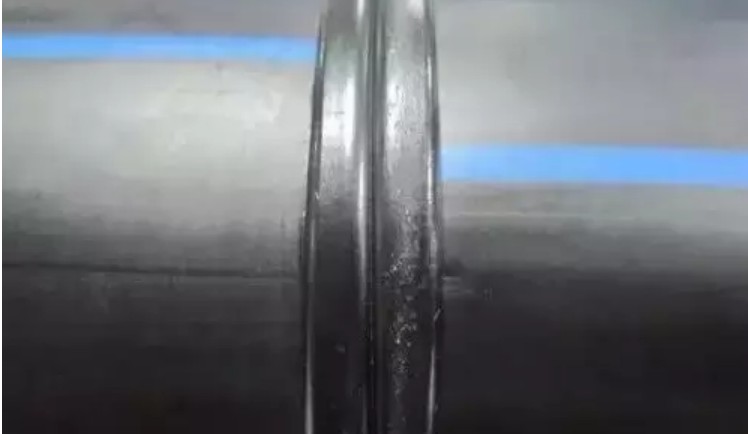 PE給水管專(zhuān)業(yè)級(jí)鑒定質(zhì)量好壞比較 圖文